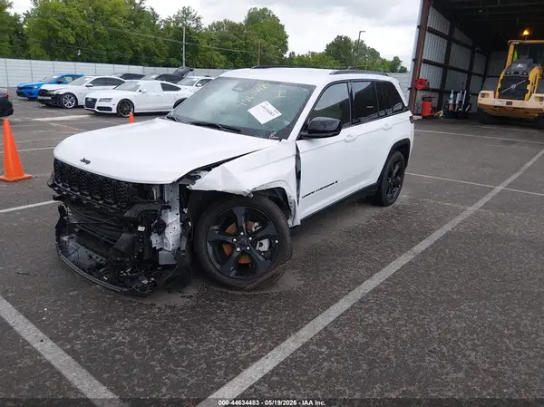 1C4RJGBG5SC300531 2025 JEEP GRAND CHEROKEE - Image 2