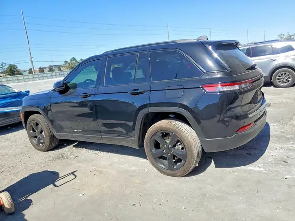 1C4RJGBG5SC338664 2025 JEEP GRAND CHEROKEE - Image 2