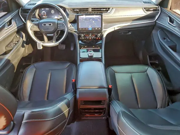 1C4RJGBG7PC576524 2023 JEEP GRAND CHEROKEE - Image 8