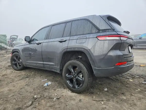 1C4RJGBG8SC349576 2025 JEEP GRAND CHEROKEE - Image 2