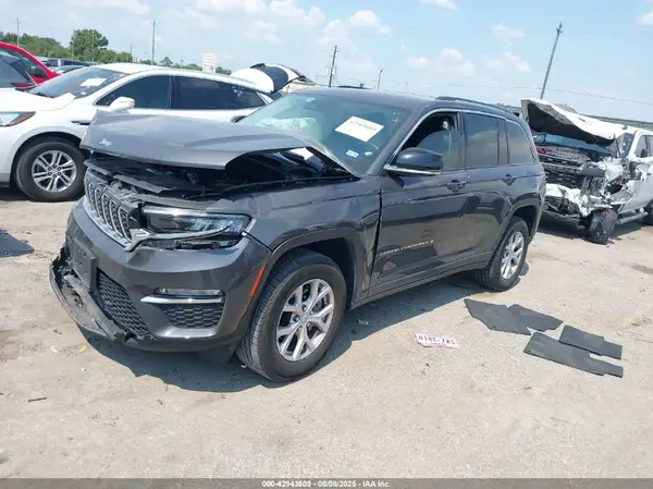 1C4RJGBGXN8608835 2022 JEEP GRAND CHEROKEE - Image 2