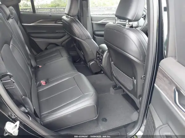 1C4RJGBGXSC334285 2025 JEEP GRAND CHEROKEE - Image 8