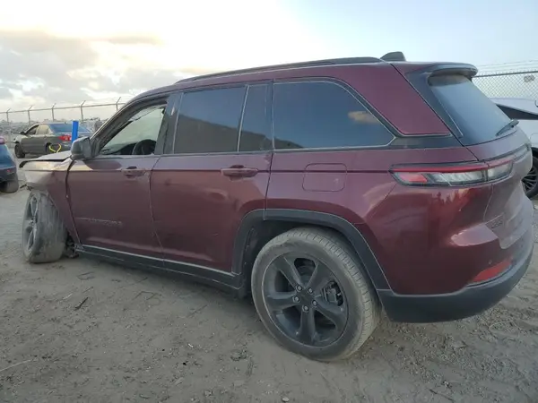 1C4RJHAG0PC519332 2023 JEEP GRAND CHEROKEE - Image 2