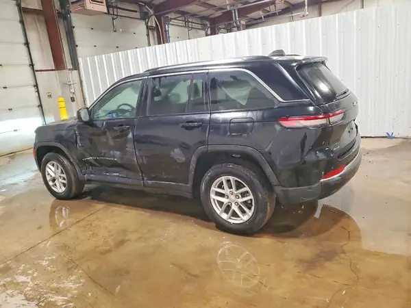1C4RJHAG0PC547440 2023 JEEP GRAND CHEROKEE - Image 2