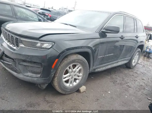 1C4RJHAG0PC619169 2023 JEEP GRAND CHEROKEE - Image 2