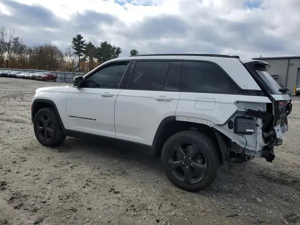 1C4RJHAG0PC658506 2023 JEEP GRAND CHEROKEE - Image 2