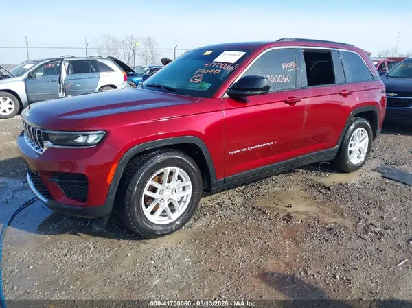 1C4RJHAG0R8574613 2024 JEEP GRAND CHEROKEE - Image 2