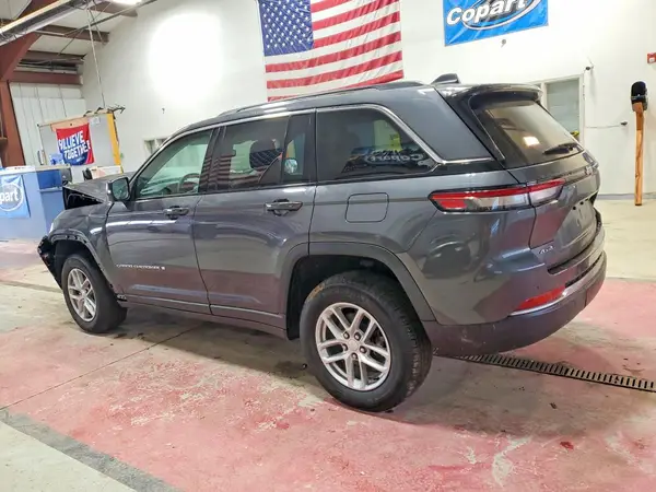 1C4RJHAG0R8943664 2024 JEEP GRAND CHEROKEE - Image 2