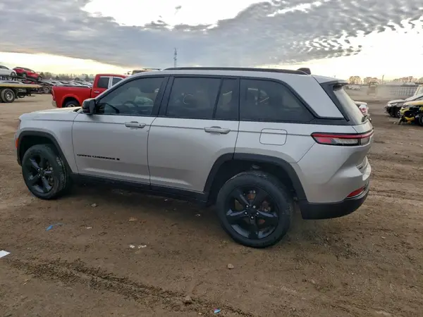 1C4RJHAG0RC127602 2024 JEEP GRAND CHEROKEE - Image 2