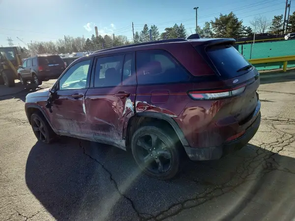 1C4RJHAG0RC187394 2024 JEEP GRAND CHEROKEE - Image 2