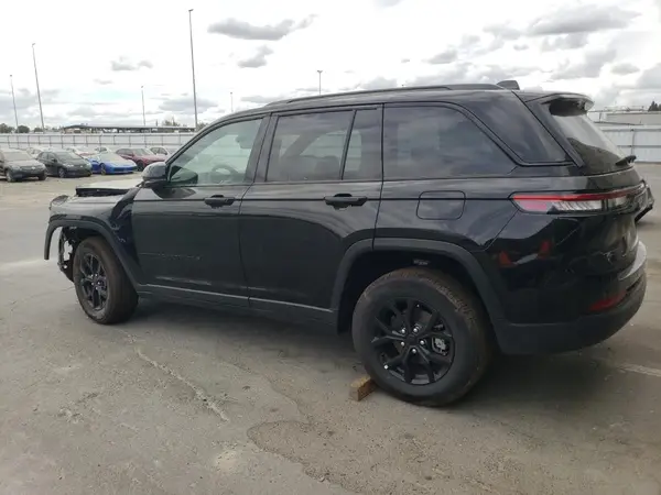 1C4RJHAG0S8657271 2025 JEEP GRAND CHEROKEE - Image 2