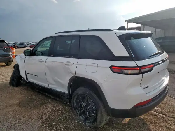 1C4RJHAG0SC324971 2025 JEEP GRAND CHEROKEE - Image 2