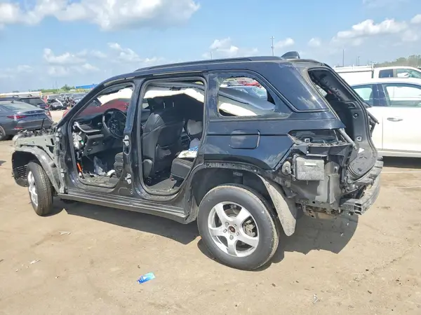 1C4RJHAG1N8625854 2022 JEEP GRAND CHEROKEE - Image 2