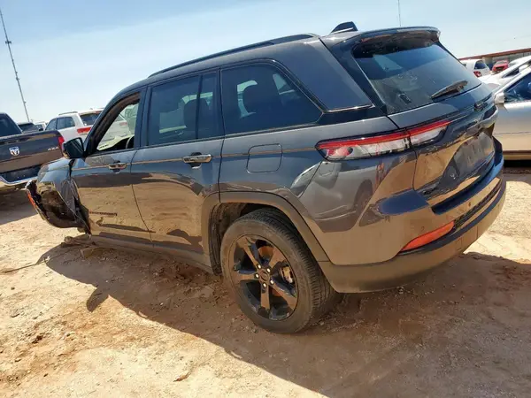 1C4RJHAG1PC607936 2023 JEEP GRAND CHEROKEE - Image 2