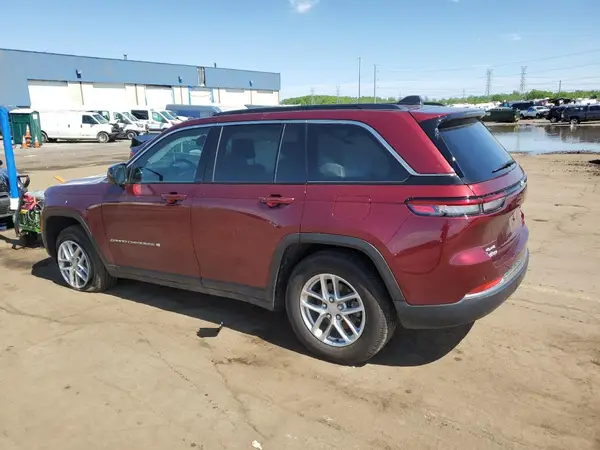 1C4RJHAG1RC235789 2024 JEEP GRAND CHEROKEE - Image 2