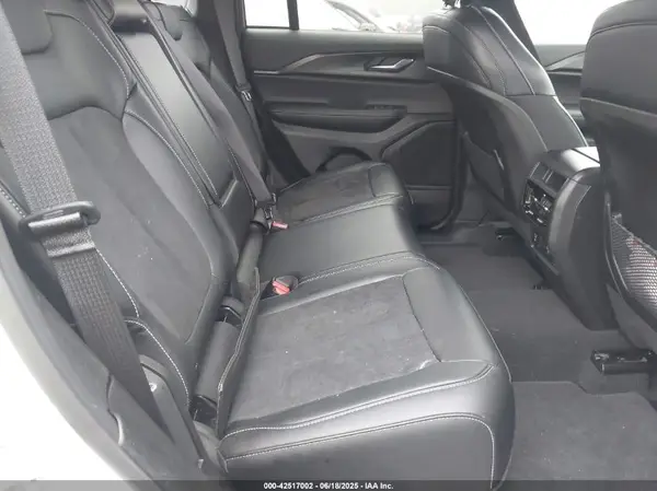 1C4RJHAG1SC270046 2025 JEEP GRAND CHEROKEE - Image 8