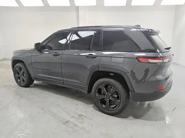 1C4RJHAG1SC342878 2025 JEEP GRAND CHEROKEE - Image 2