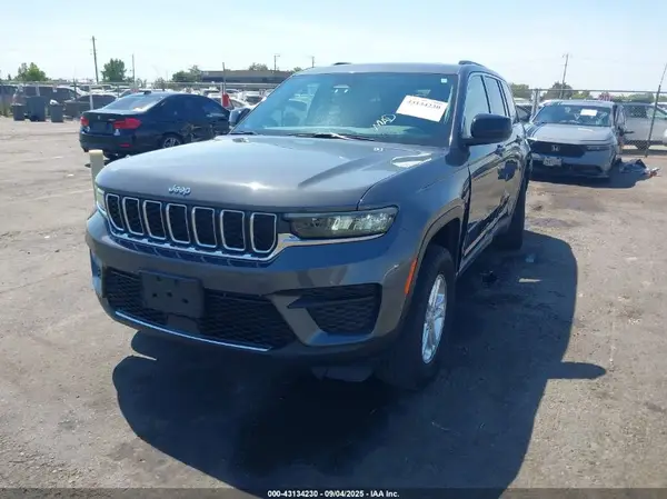 1C4RJHAG2N8597773 2022 JEEP GRAND CHEROKEE - Image 2