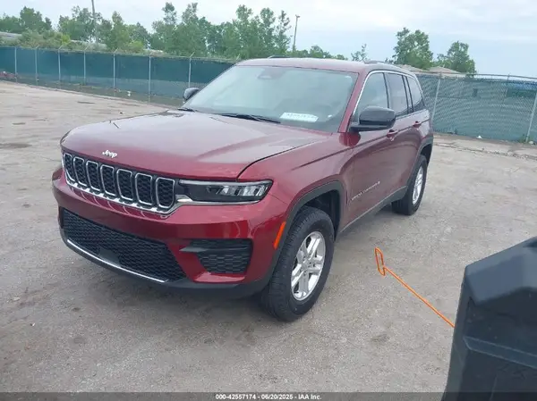1C4RJHAG2P8108436 2023 JEEP GRAND CHEROKEE - Image 2