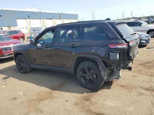 1C4RJHAG2RC223635 2024 JEEP GRAND CHEROKEE - Image 2