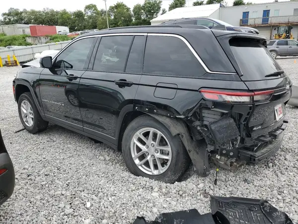 1C4RJHAG2RC257526 2024 JEEP GRAND CHEROKEE - Image 2