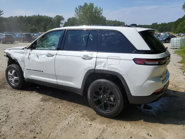 1C4RJHAG2S8657207 2025 JEEP GRAND CHEROKEE - Image 2