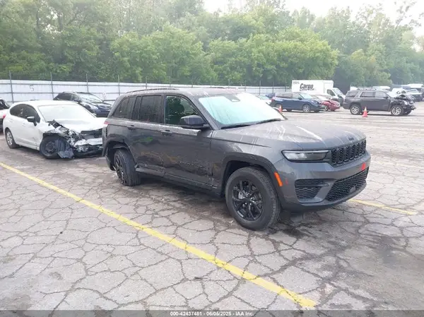 1C4RJHAG2SC307914 2025 JEEP GRAND CHEROKEE - Image 1