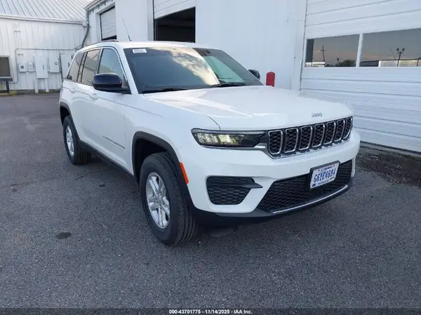 1C4RJHAG2SC326110 2025 JEEP GRAND CHEROKEE - Image 1