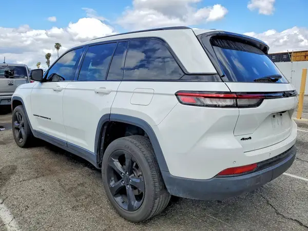 1C4RJHAG3N8589049 2022 JEEP GRAND CHEROKEE - Image 2