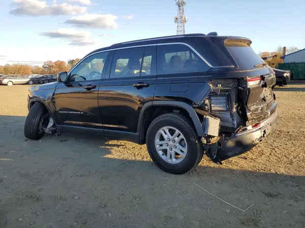 1C4RJHAG3P8849520 2023 JEEP GRAND CHEROKEE - Image 2