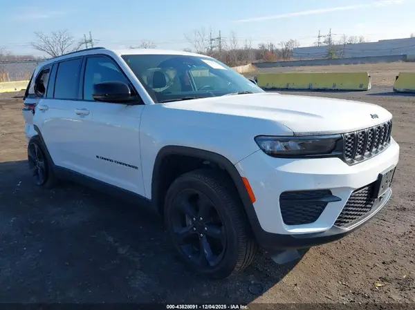 1C4RJHAG3PC519499 2023 JEEP GRAND CHEROKEE - Image 1