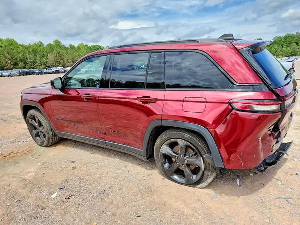 1C4RJHAG3PC548887 2023 JEEP GRAND CHEROKEE - Image 2