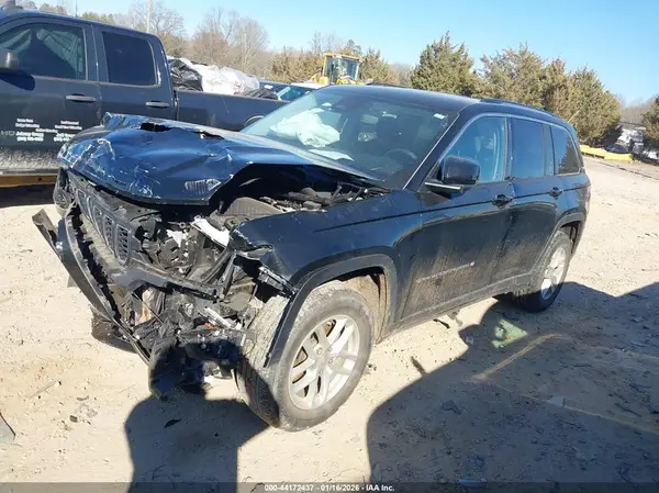 1C4RJHAG3PC566225 2023 JEEP GRAND CHEROKEE - Image 2