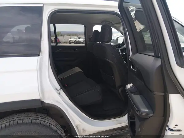 1C4RJHAG3PC625323 2023 JEEP GRAND CHEROKEE - Image 8