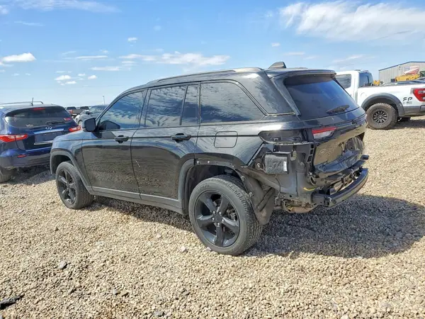 1C4RJHAG3R8939043 2024 JEEP GRAND CHEROKEE - Image 2