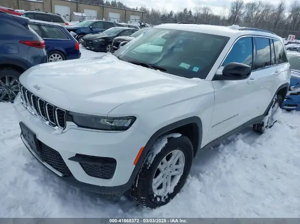 1C4RJHAG3RC141834 2024 JEEP GRAND CHEROKEE - Image 2