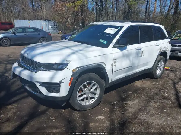 1C4RJHAG3RC179449 2024 JEEP GRAND CHEROKEE - Image 2