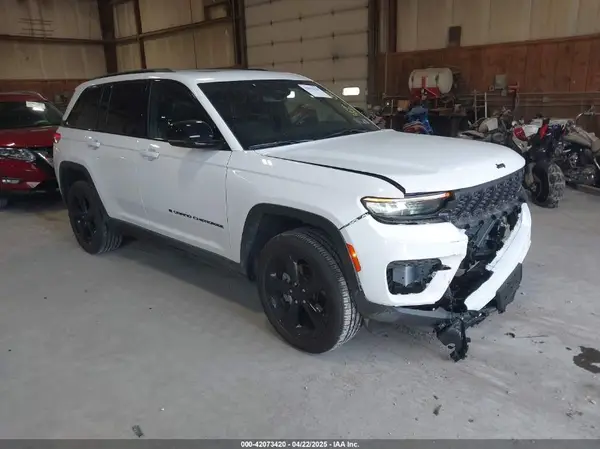 1C4RJHAG3RC211204 2024 JEEP GRAND CHEROKEE - Image 1