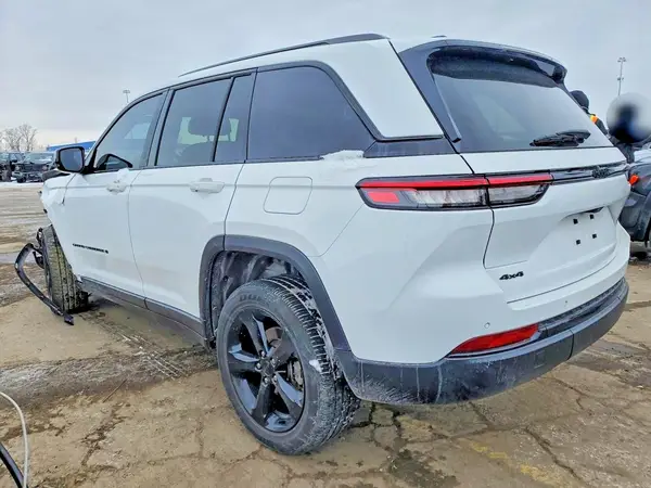 1C4RJHAG3RC705756 2024 JEEP GRAND CHEROKEE - Image 2