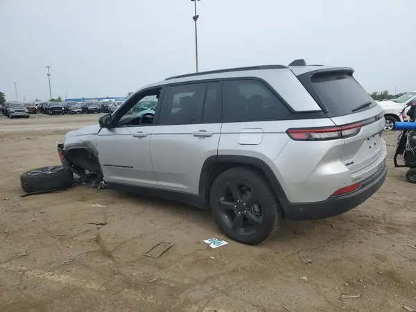 1C4RJHAG3RC706776 2024 JEEP GRAND CHEROKEE - Image 2