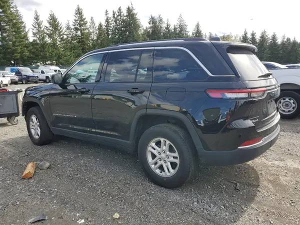 1C4RJHAG3RC715736 2024 JEEP GRAND CHEROKEE - Image 2