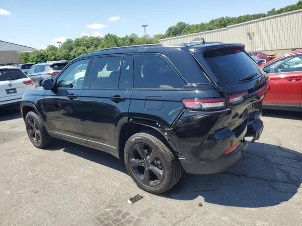 1C4RJHAG3SC296437 2025 JEEP GRAND CHEROKEE - Image 2