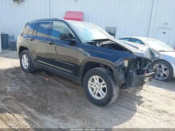 1C4RJHAG4PC527143 2023 JEEP GRAND CHEROKEE - Image 1