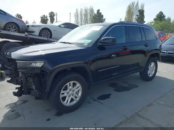 1C4RJHAG4PC560644 2023 JEEP GRAND CHEROKEE - Image 2