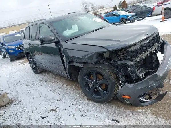 1C4RJHAG4PC620079 2023 JEEP GRAND CHEROKEE - Image 1