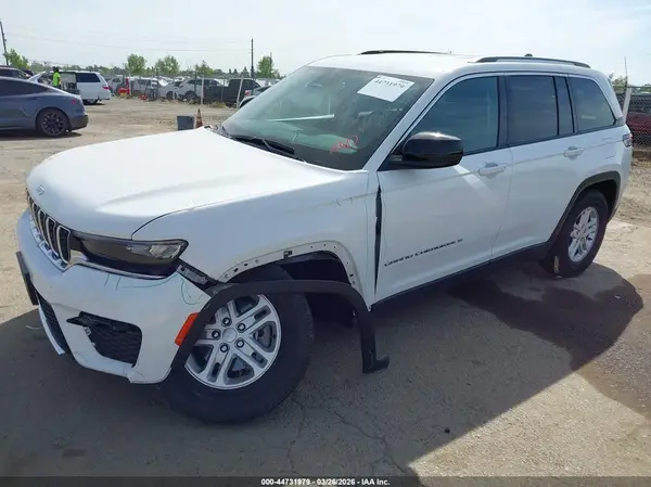 1C4RJHAG4PC674482 2023 JEEP GRAND CHEROKEE - Image 2