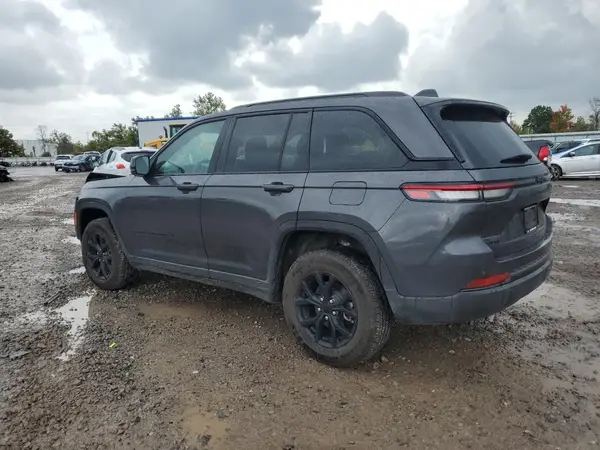 1C4RJHAG4RC205752 2024 JEEP GRAND CHEROKEE - Image 2