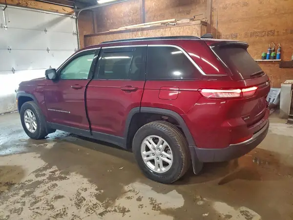1C4RJHAG4RC256376 2024 JEEP GRAND CHEROKEE - Image 2