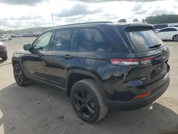 1C4RJHAG4RC259732 2024 JEEP GRAND CHEROKEE - Image 2