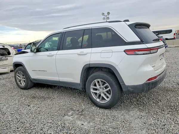 1C4RJHAG4RC702669 2024 JEEP GRAND CHEROKEE - Image 2